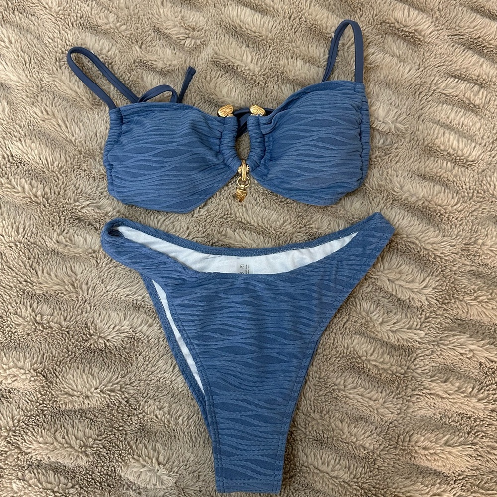 Swim suit